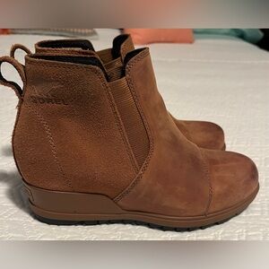Sorel Women's Tan Ankle Booties